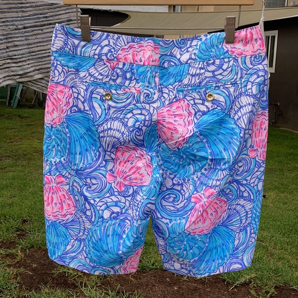 SOLD NWT Lilly Pulitzer Chipper Short Blue Haven 4 $78 - Picture 8 of 10